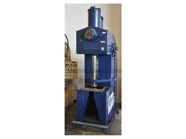 30 Ton x 18&quot; Used Logan Hydraulic Press, Mdl. 6000 D-10, Tonnage Indicator, Foot Treadle, #6222 *SPECIAL PRICE! ASK SALESPERSON ABOUT MACHINE AND WARR