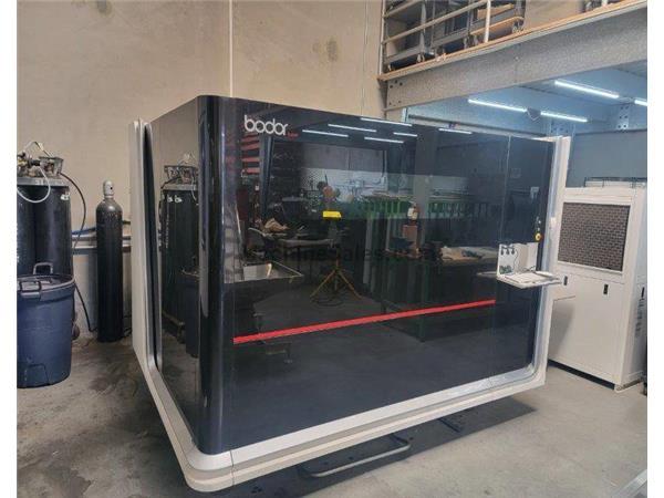 2020 - 4000 Watt Bodor i5 Fiber Laser