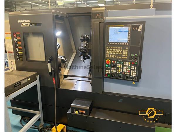 DOOSAN LYNX 220LSYC CNC LATHE NEW: 2016 | AG 86052