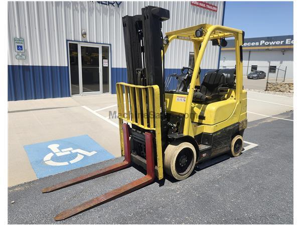 Hyster S60FT Forklift 6,000lbs