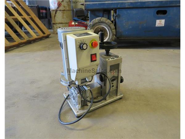 E1000 STRIPMEISTER WIRE STRIPPING MACHINE DCD85-90V