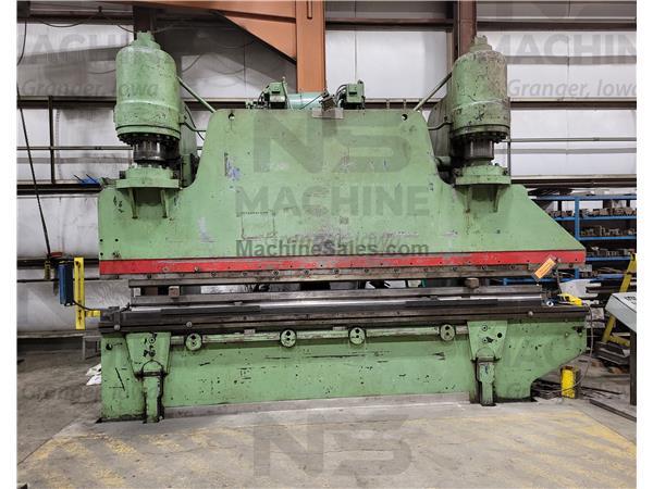 400 Ton Chicago Hydraulic Press Brake; Light Curtains, Back Gauge