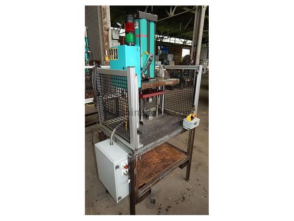 4 TON TOX PRESSOTECHNIK