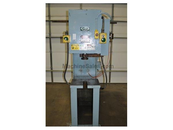 12 TON GREENERD HYDRAULIC PRESS