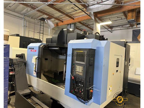 DOOSAN DNM500 CNC VERTICAL MACHINING CENTER NEW: 2013 | 86053 AG