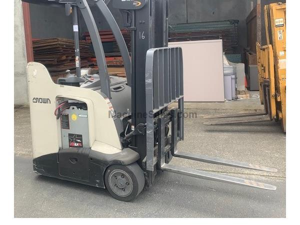 2017 Crown RC5525-30 Electric Forklift RTR# 4042861-04