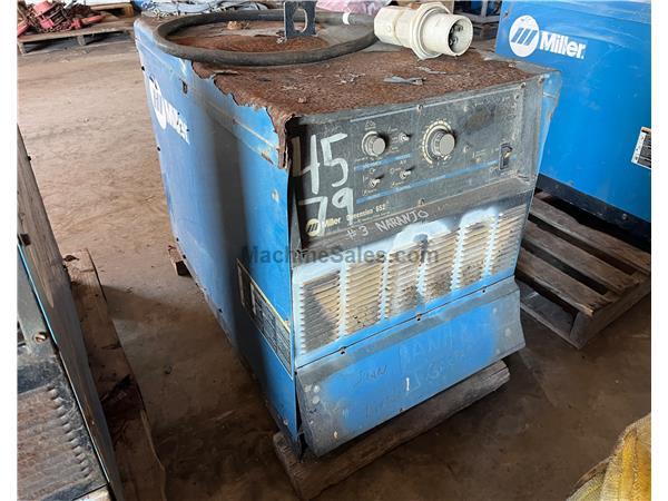 #132 • MILLER DIMENSION 652 DC WELDER