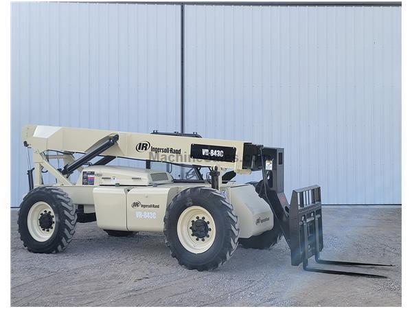 Ingersoll Rand VR-843 Telescopic Forklift