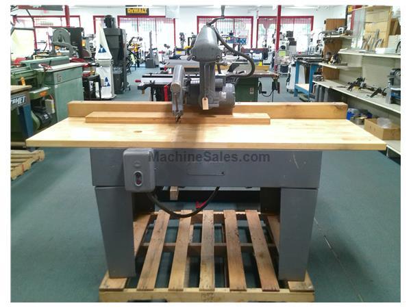 Radial Arm 14" 3/1 Dewalt Radial Arm 14" 3/1 Dewalt