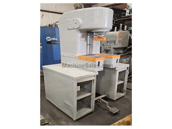 Denison 4 Ton Multipress Hydraulic Press Denison 4 Ton Multipress Hydraulic Press